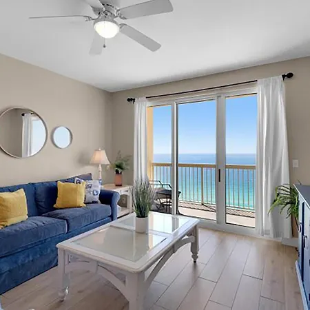 Villa Calypso 2-2108 West